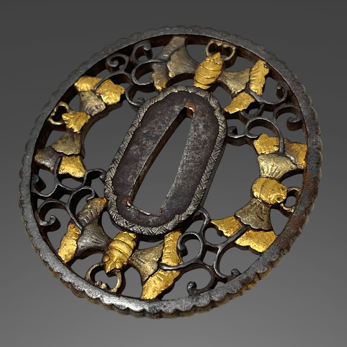 Bonji 梵字 Long Wakizashi, Moth Tsuba, Crab Menuki, Edo period mumei
