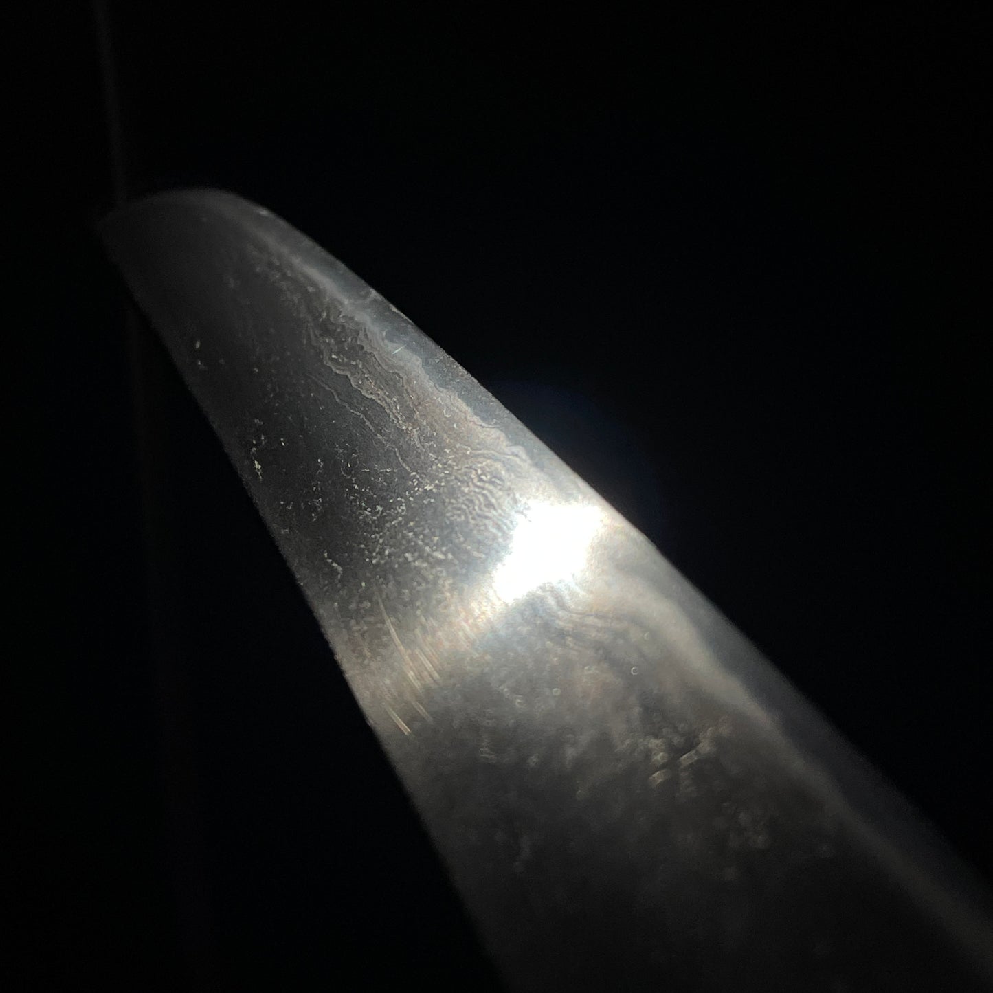 Heavy Aikuchi TANTO,  Sekishuju Kiyoshige 石州住清重 signed, with Kozuka, Edo period