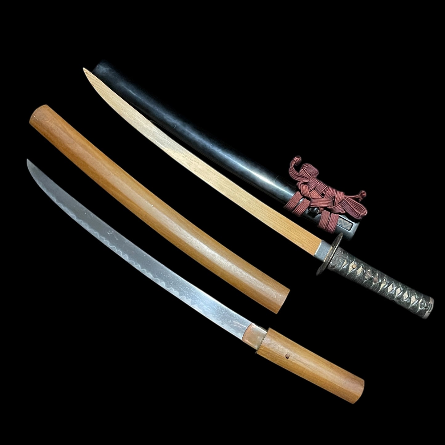 Hirazukuri Wakizashi 平造脇差, Signed Tsuba, with Shirasaya, Edo period mumei