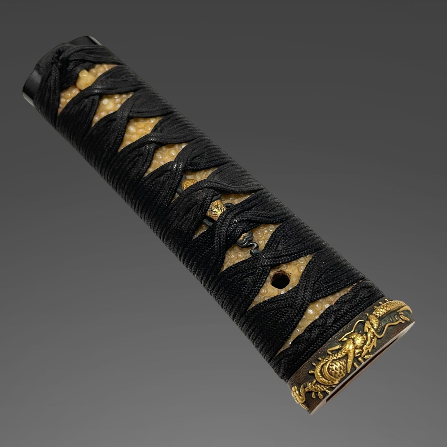 Harimadaijo Tadakuni 播磨大掾忠國 signed Wakizashi, Dragon Fuchi, Hotei Tsuba, Edo period