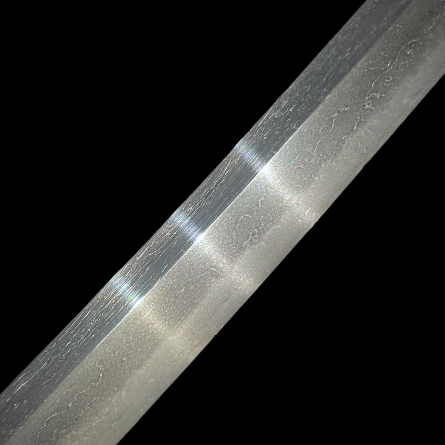 KOTO WAKIZASHI, Early Muromachi period or earlier, Oosurage Mumei 大磨上無銘