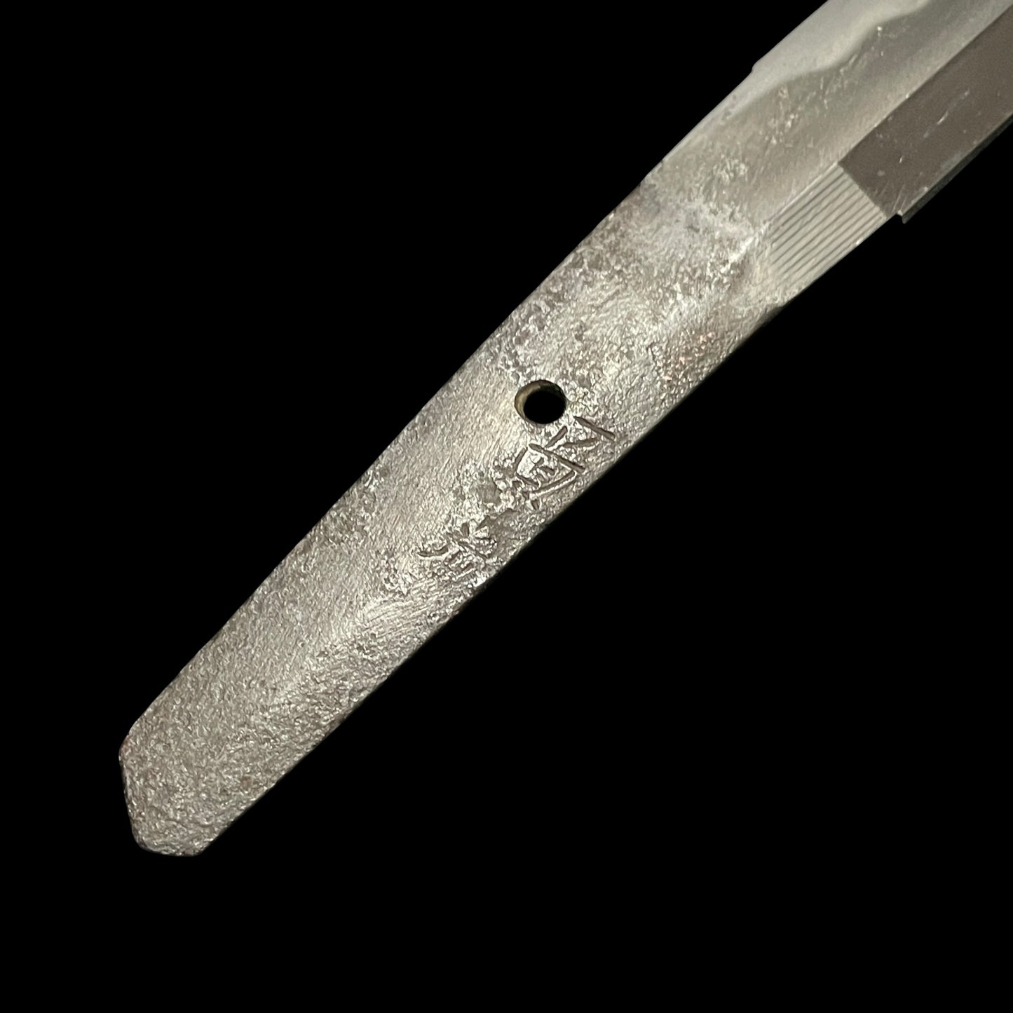 Shobuzukuri Wakizashi 菖蒲造脇差、 Kanemitsu 兼光 signed, Muromachi period