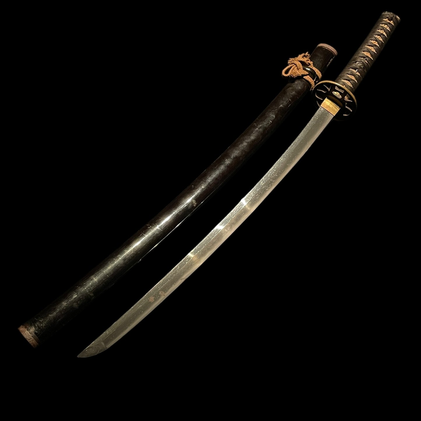 Dragon Fuchikashira, Long Wakizashi, 真鍮散鍔, Muromachi period mumei