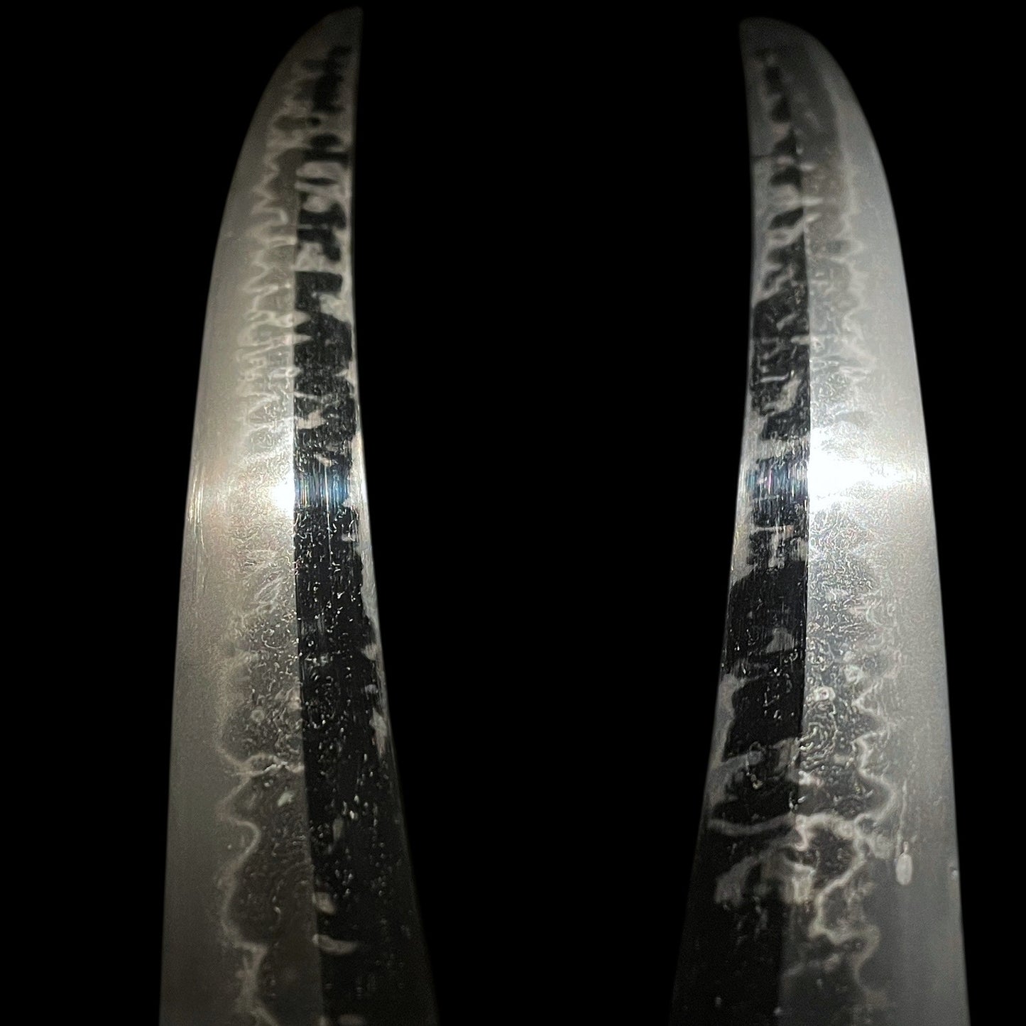 HITATSURA 皆焼 Wakizashi, Jakushu Fuyuhiro 若州冬広, Muromachi period, NBTHK Certificate