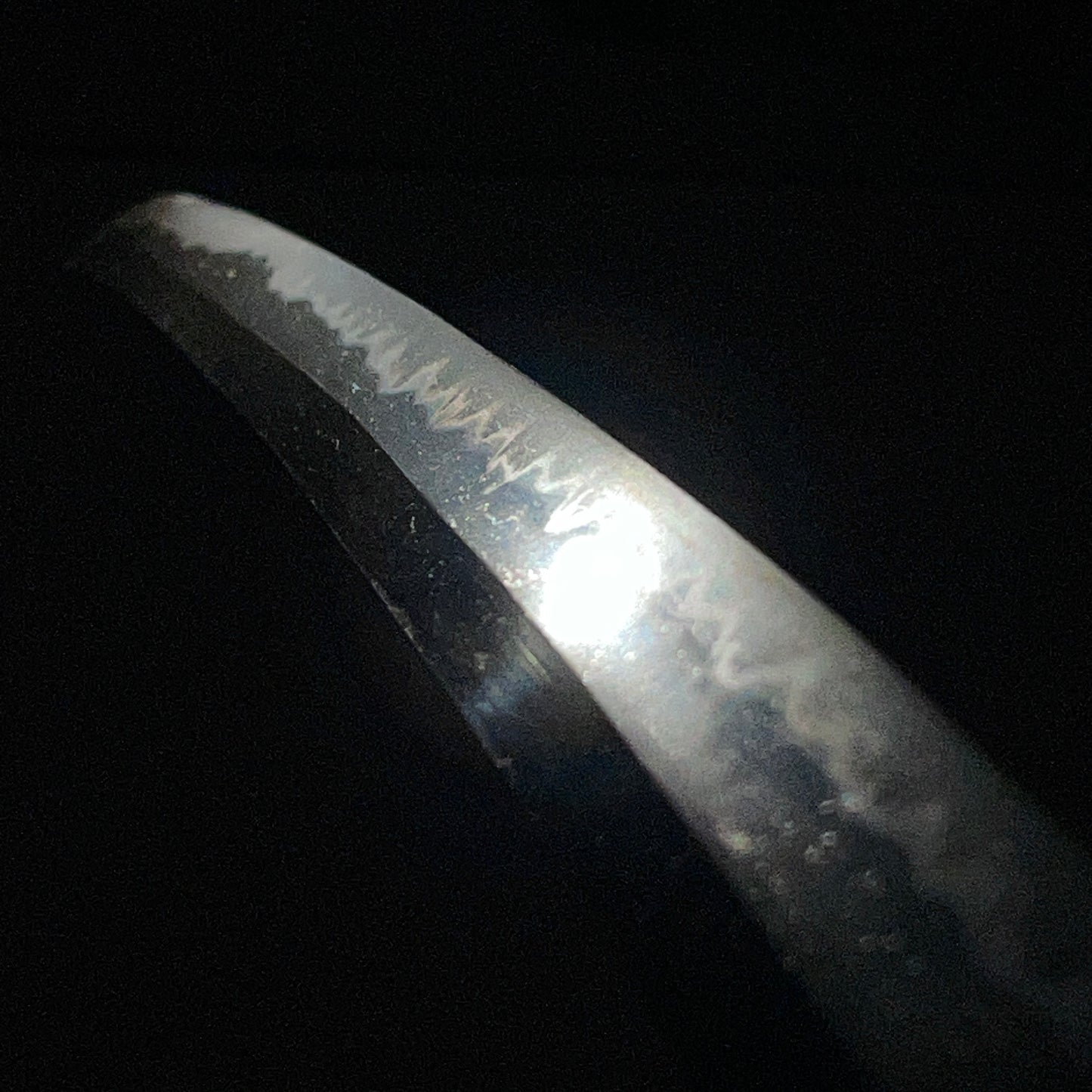 Gunome-Hamon Long Wakizashi in Shirasaya, Edo period mumei