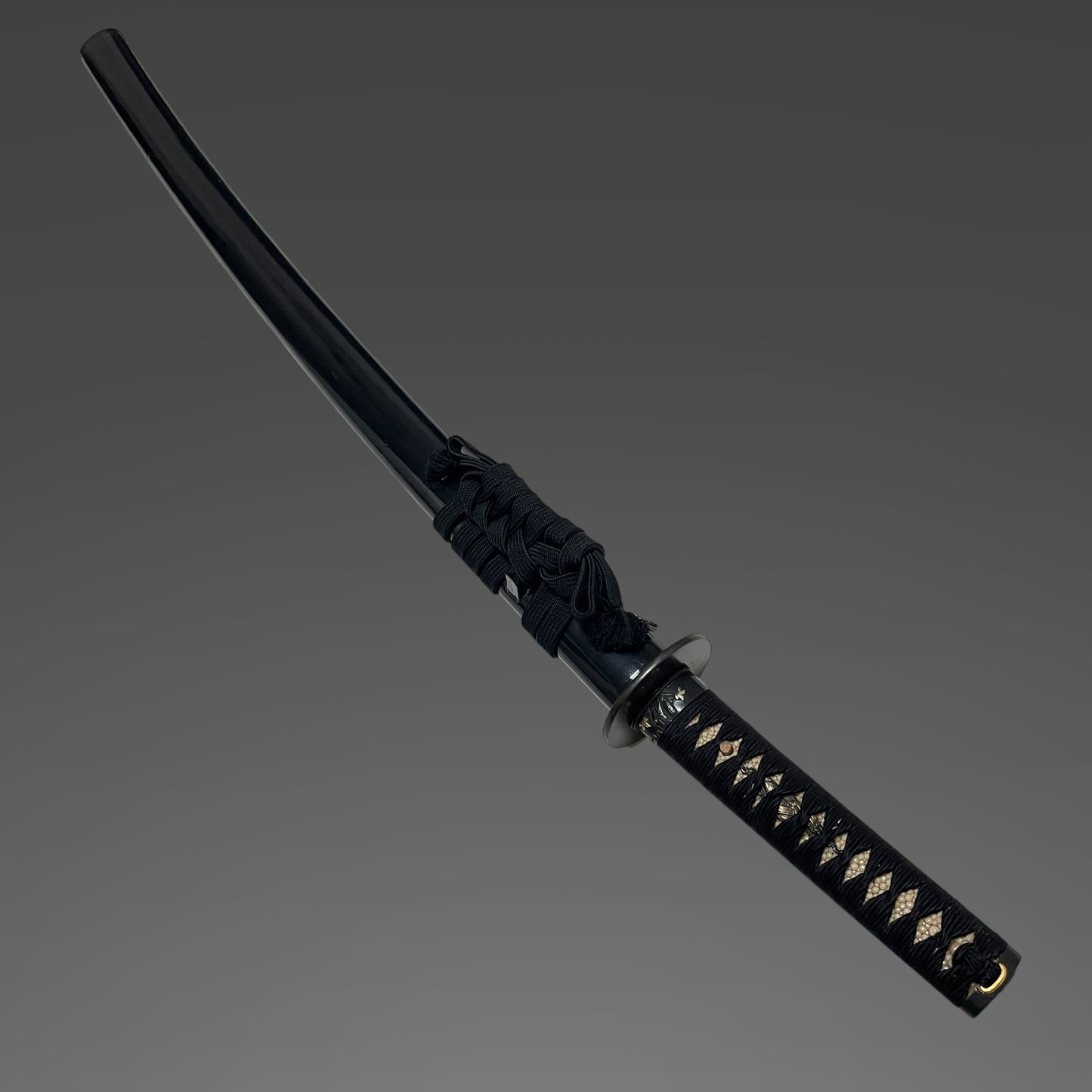 Owl Fuchikashira KATANA,  Masayoshi 正吉 signed, Edo period