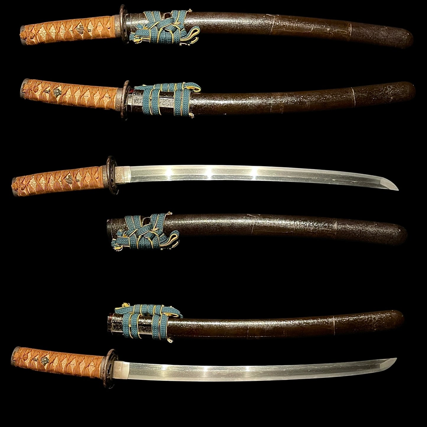Suguha 直刃 Wakizashi, Thick Sukashi Tsuba, Edo period mumei