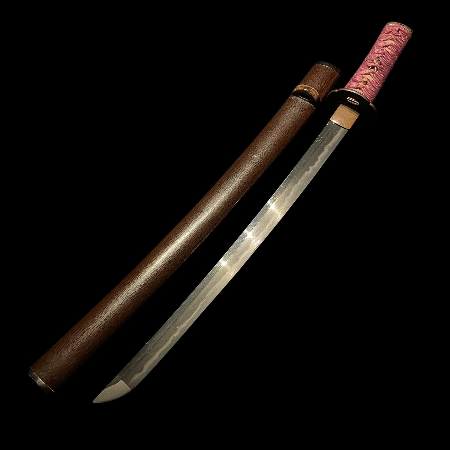 Short Wakizashi, Purple Tsukamaki, Peas Menuki, Edo period mumei