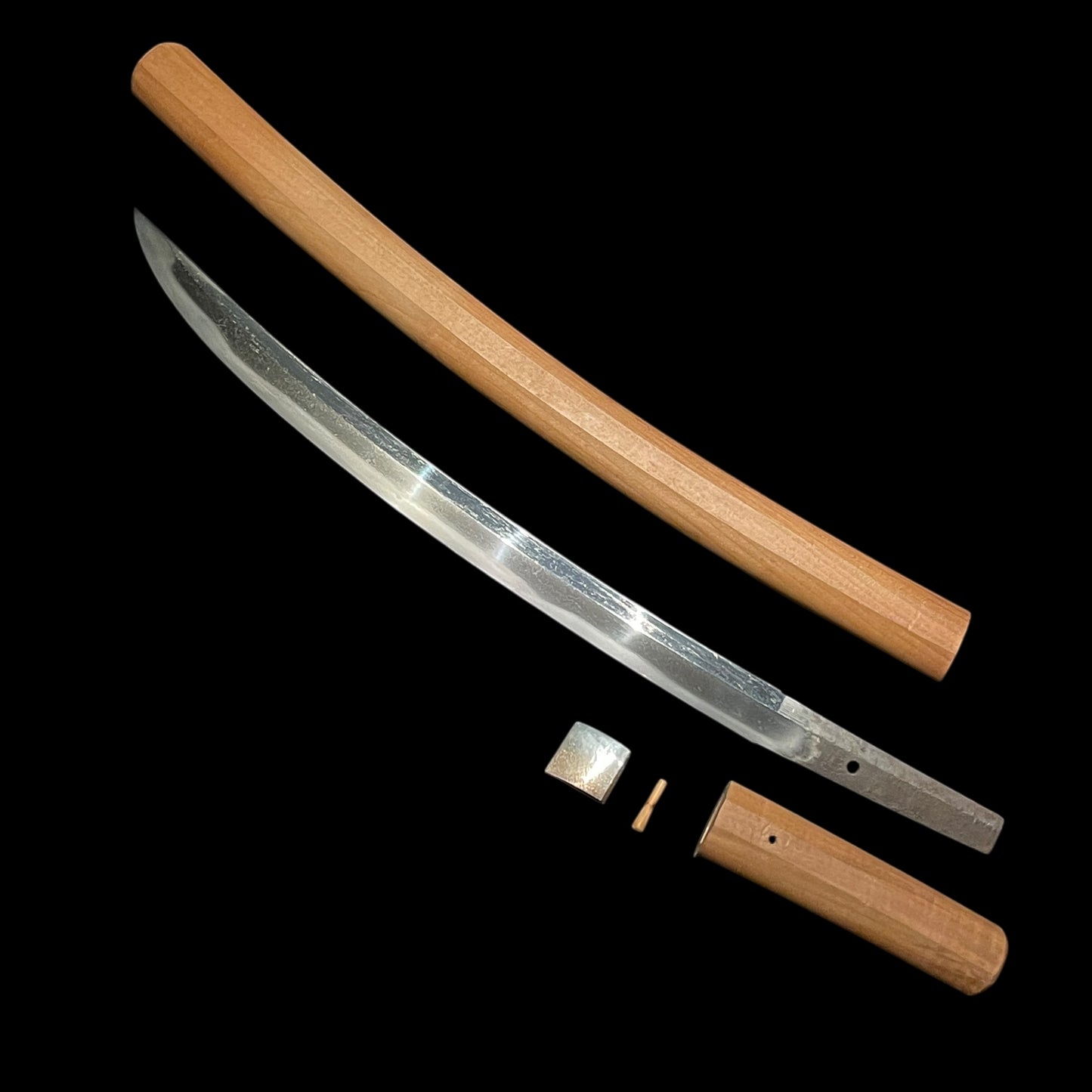 Daido 大道, Nagamaki Naoshi Style WAKIZASHI, Muromachi period, NBTHK Certificate