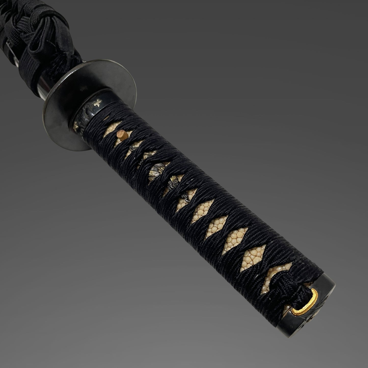 Owl Fuchikashira KATANA,  Masayoshi 正吉 signed, Edo period