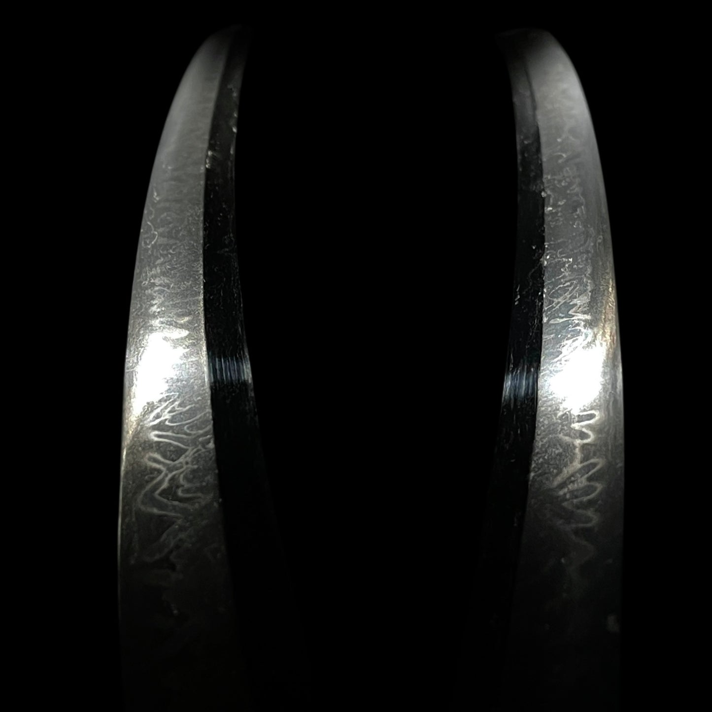 HITATSURA 皆焼 Yasuhiro signed Long WAKIZASHI, 江州彦根住藻柄子宗典 signed Fuchi