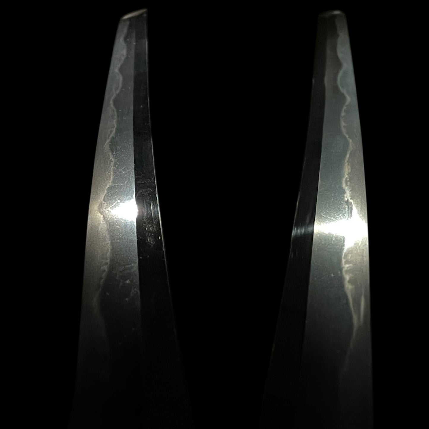 Inrokizamizaya 印籠刻鞘 KATANA, Kanbun-Shinto 寛文新刀, Very wide Blade, with Wari-Kogai