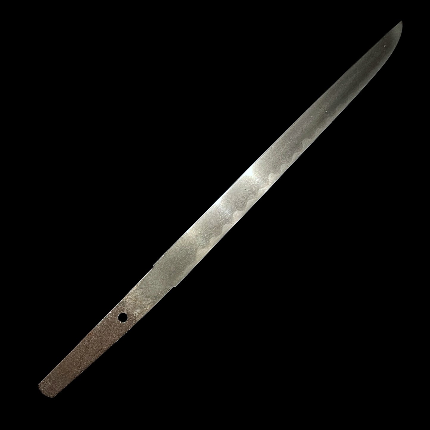 Gunome-Hamon 互目刃文 Tanto, Thick and Straight blade, Edo period mumei