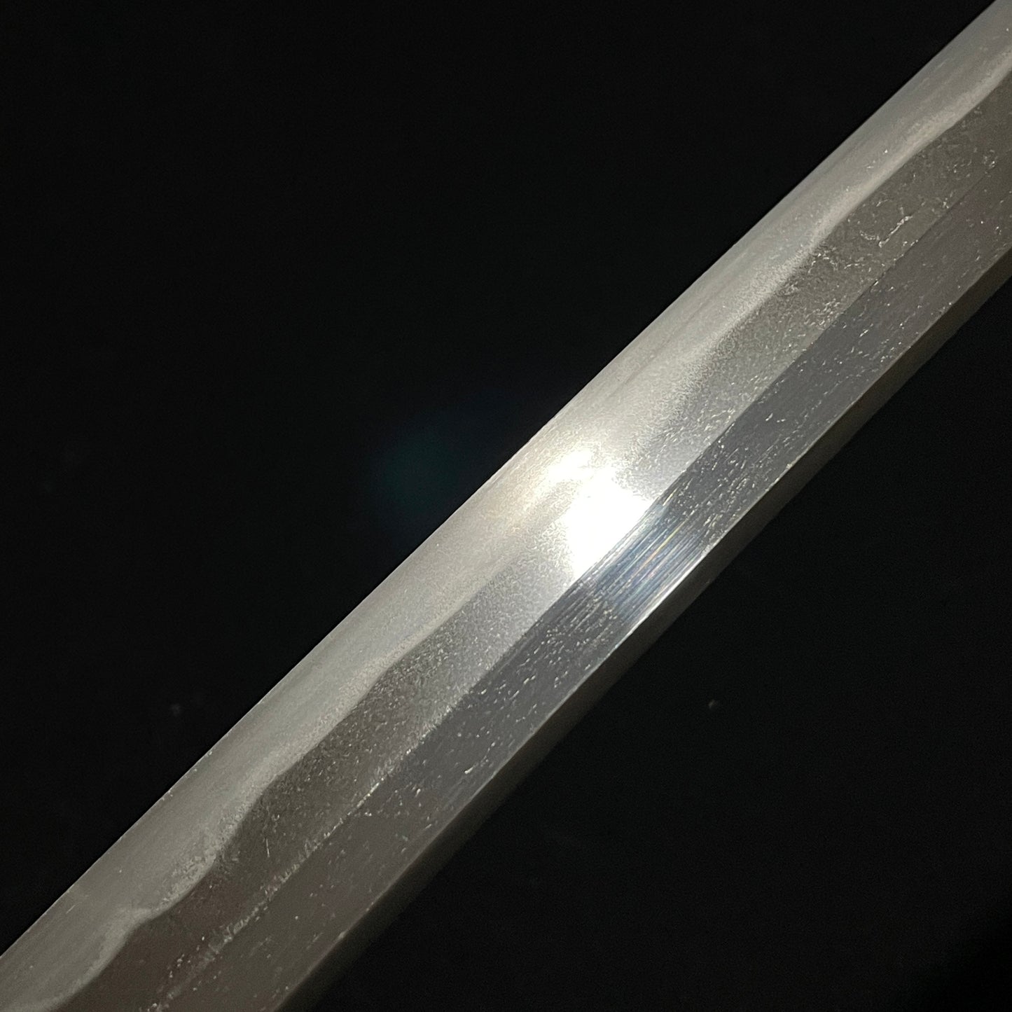 Dragon Fuchikashira Long Wakizashi, Silver Kashu Habaki, Edo period mumei
