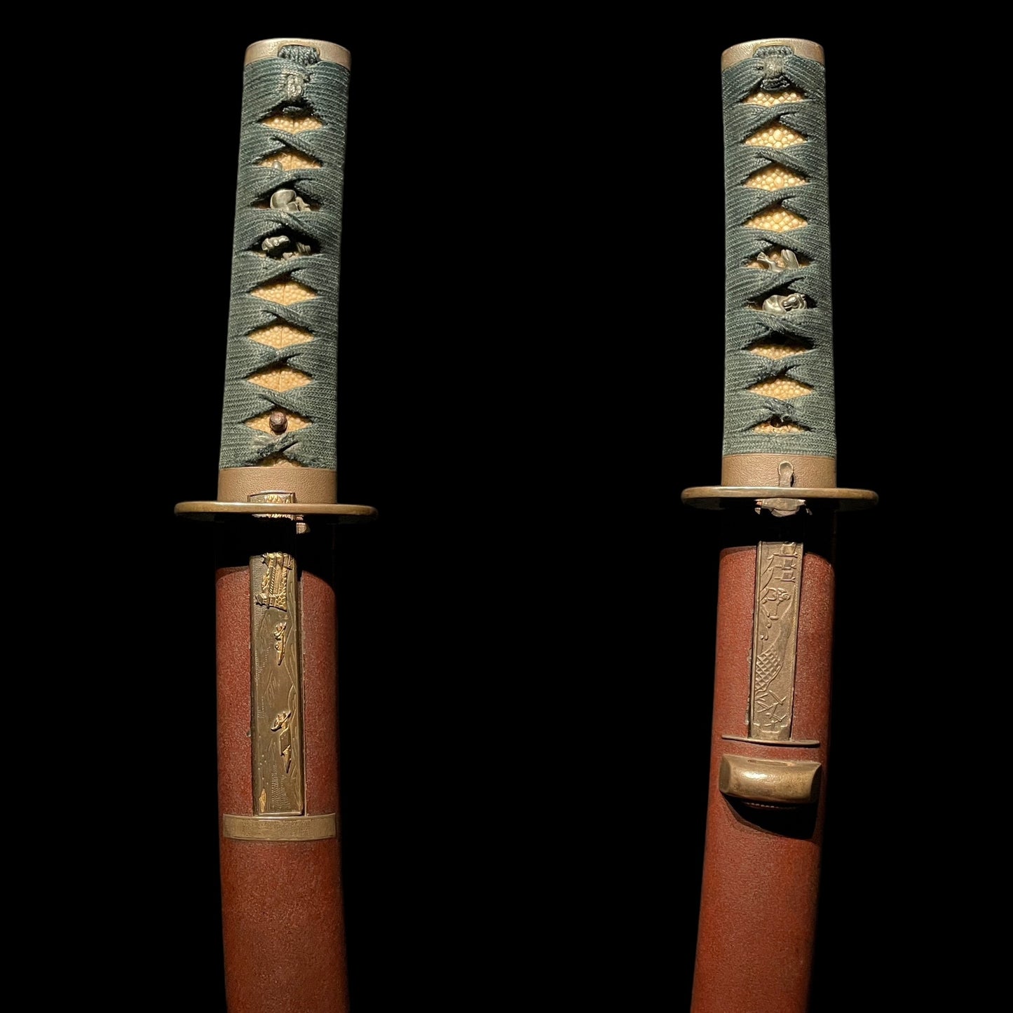 Wide Hirazukuri Wakizashi with Kozuka Kogai, Edo period mumei