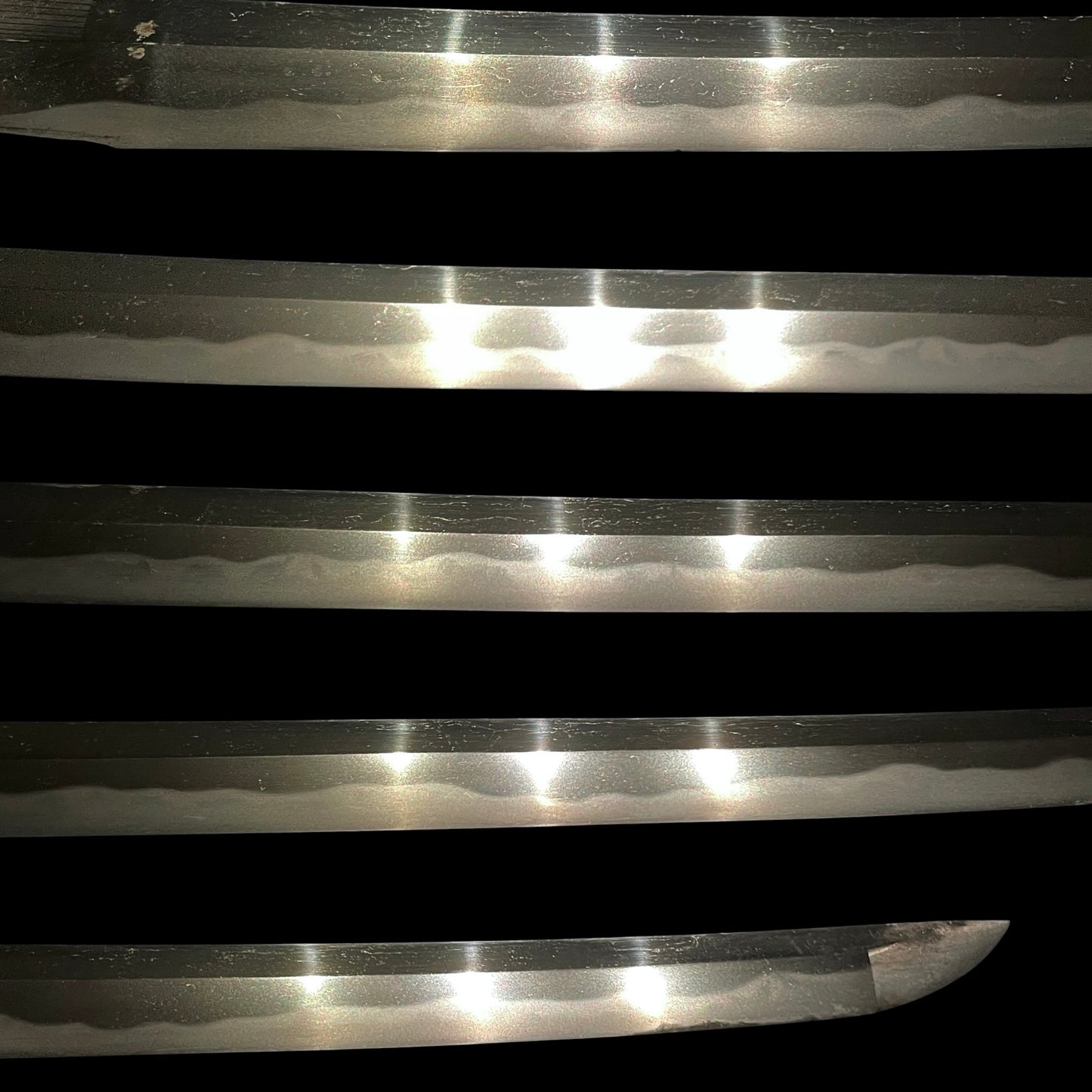 Gunome-Hamon Long Wakizashi in Shirasaya, Edo period mumei