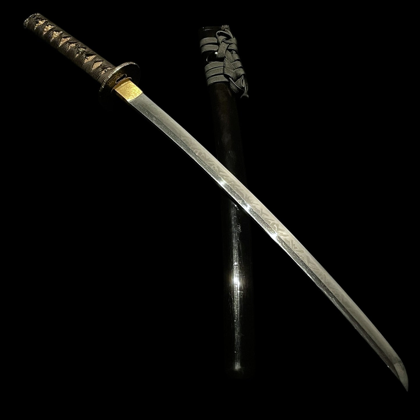 HITATSURA 皆焼 Yasuhiro signed Long WAKIZASHI, 江州彦根住藻柄子宗典 signed Fuchi