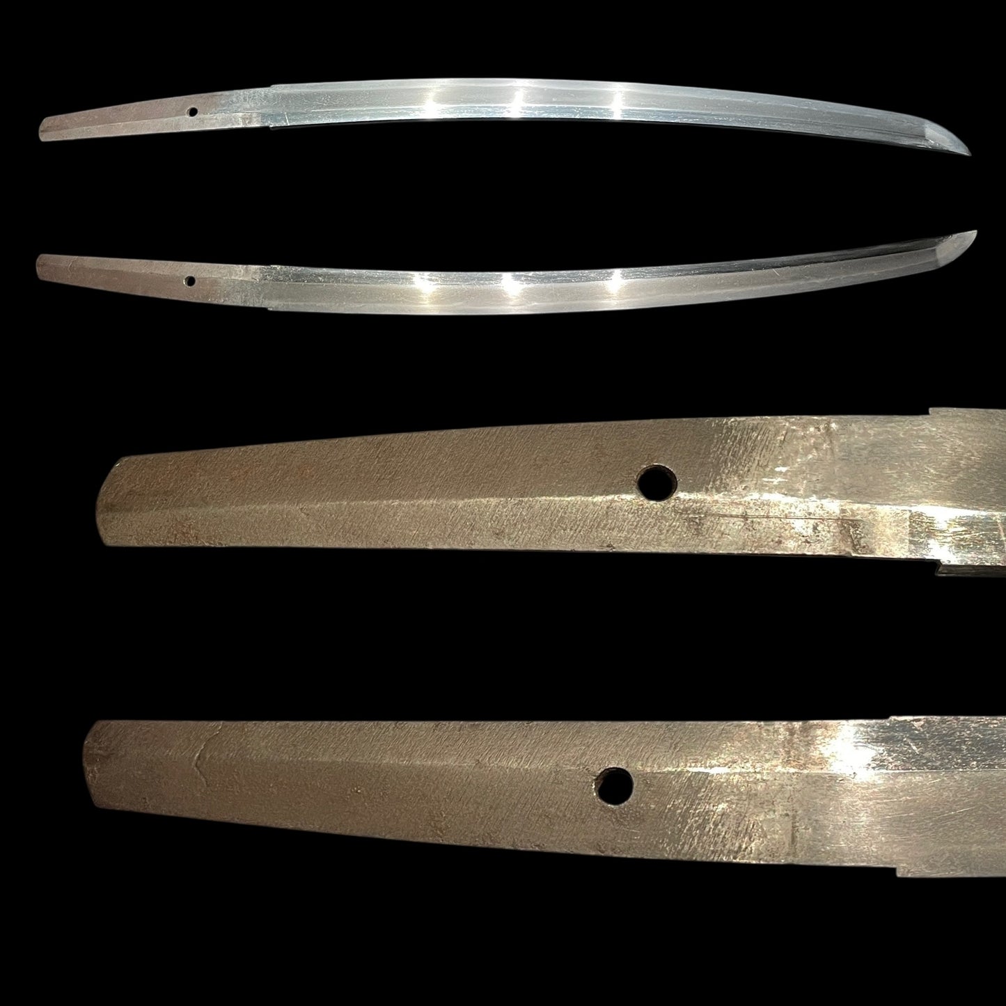 Signed Turnip Fuchikashira 在銘蕪縁頭 Wakizashi, Kabuto Menuki, Edo period mumei