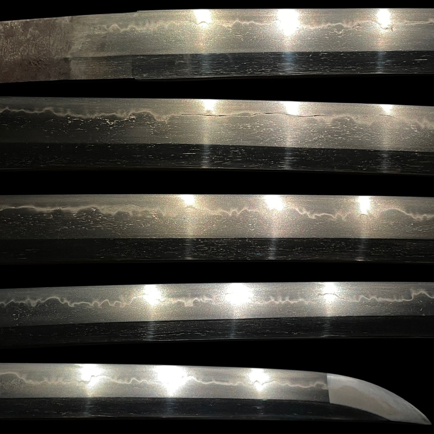 Amazing Hamon Short WAKIZASHI in Shirasaya, Edo period mumei