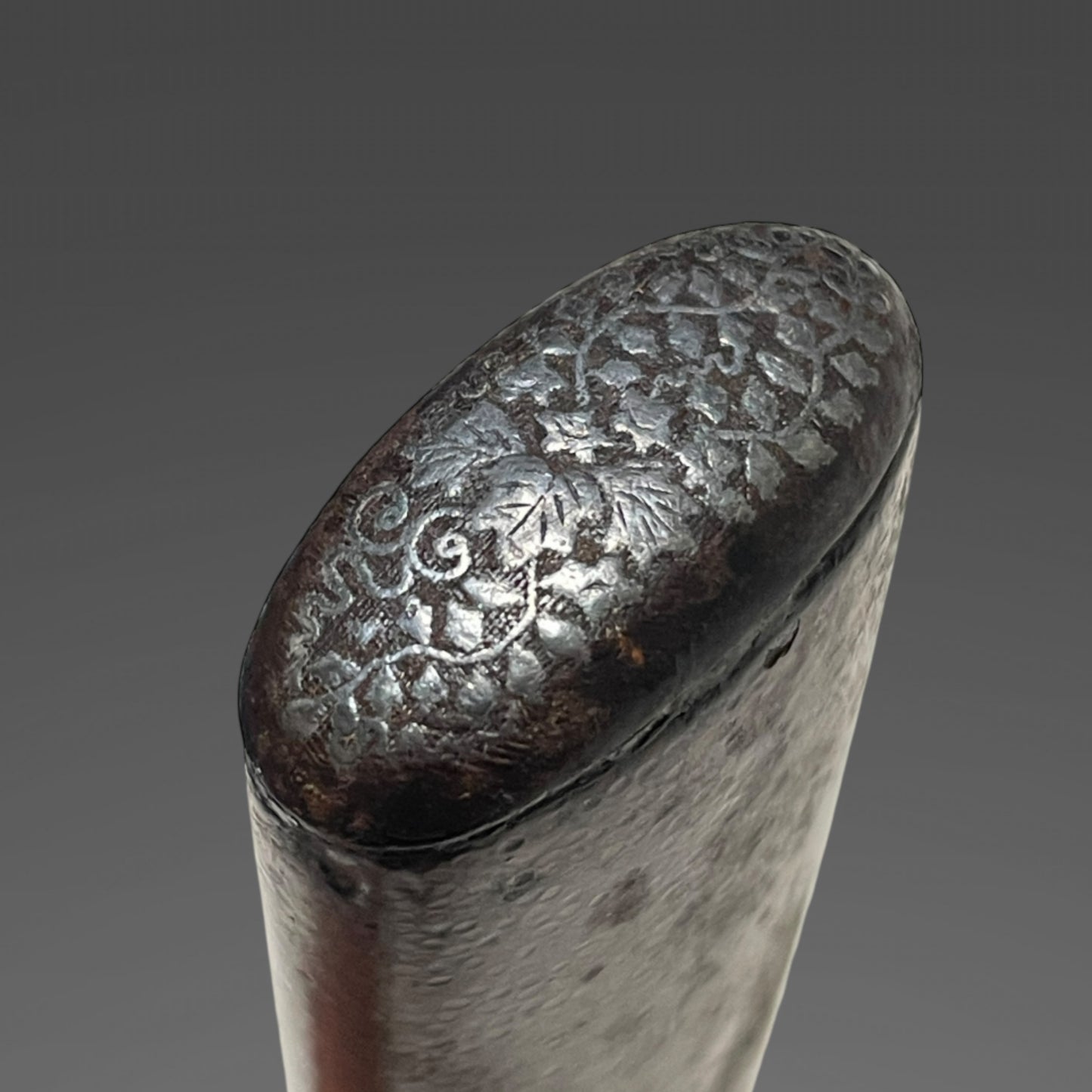 Kawarizukuri 変造り TANTO, with Kozuka Kogai, Natanenurisaya 菜種塗鞘, Edo period signed