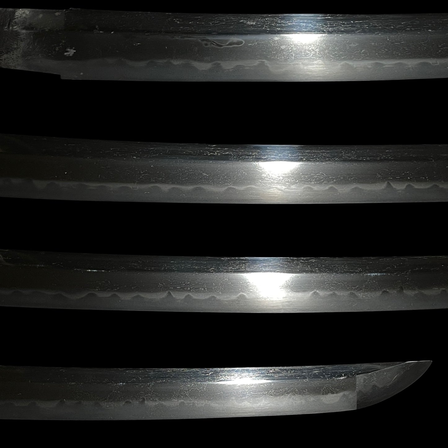 Sanbonsugi-Hamon 三本杉刃文 Wakizashi, Shichifukujin Fittings, Muromachi period mumei