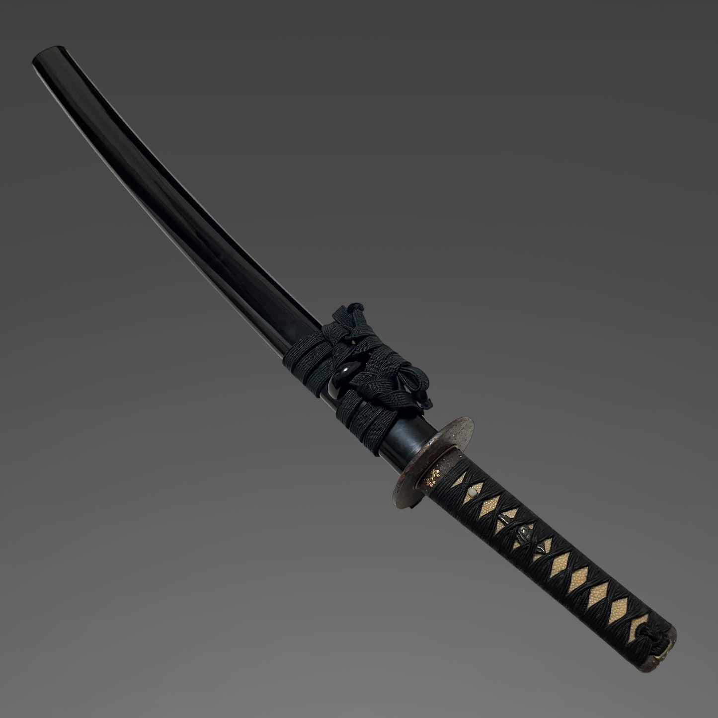 Bizenkokuju Osafune Harumitsu 備前国住長船治光 1536 Wakizashi, Suebizen 末備前, Muromachi period