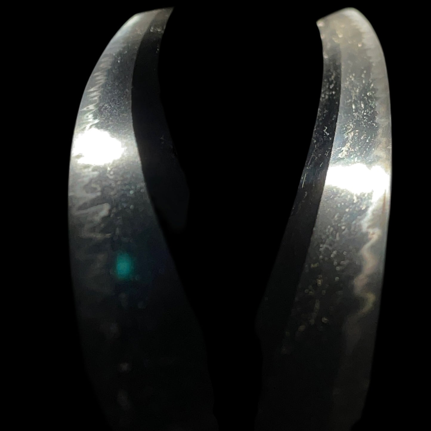 Good Jigane Long WAKIZASHI in Shirasaya, Edo period mumei