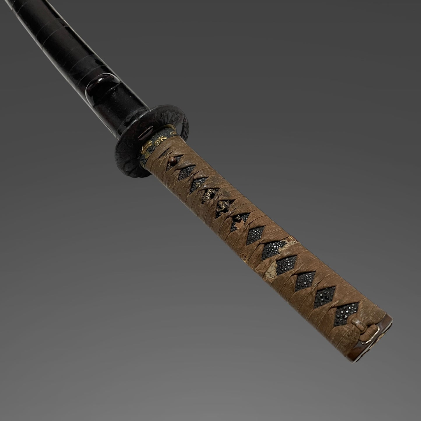 Gunomechoji-Hamon 互目丁子刃文 Long Wakizashi, Edo period mumei
