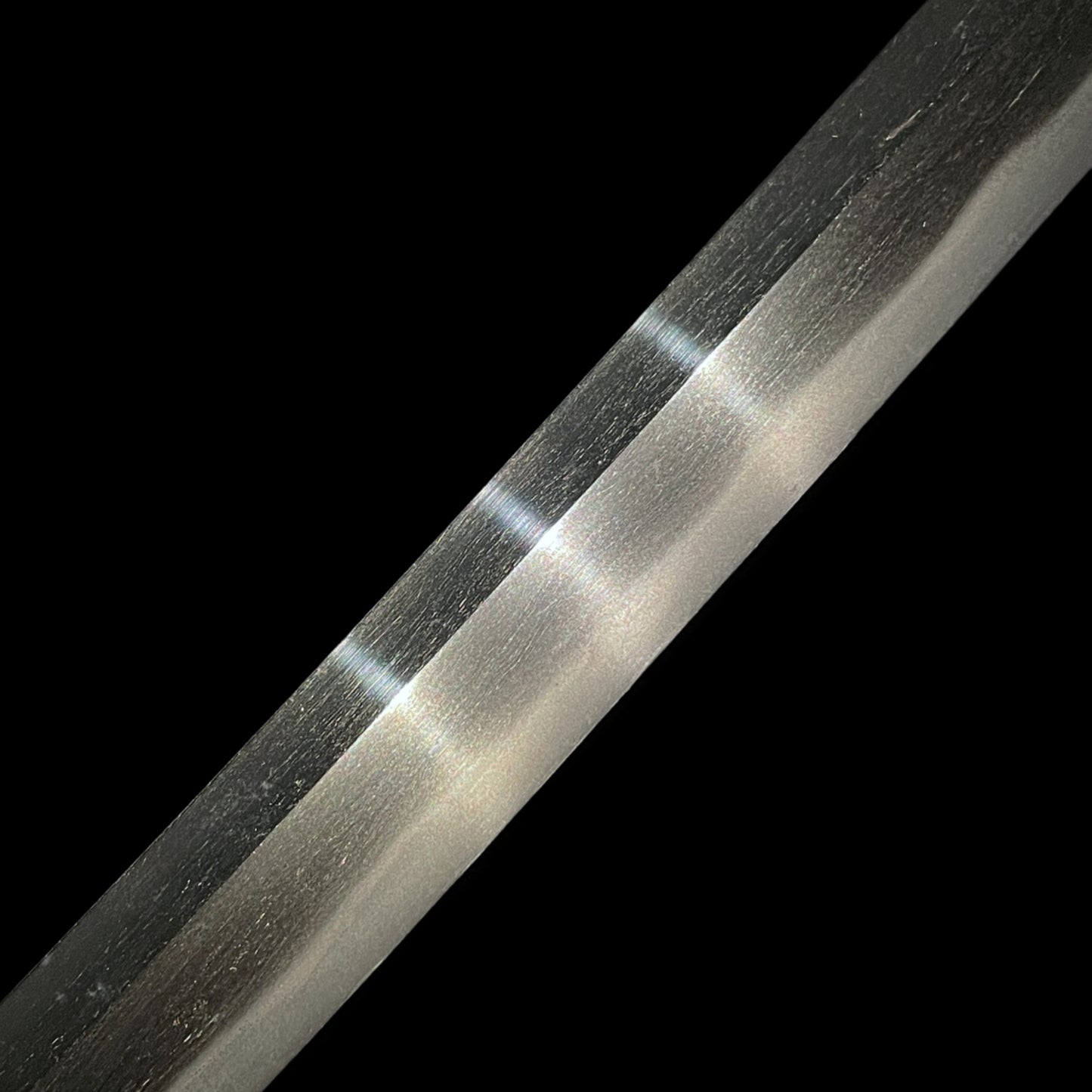 Masamehada 柾目肌 KATANA, Flowers and Vase Fuchikashira, Edo period mumei