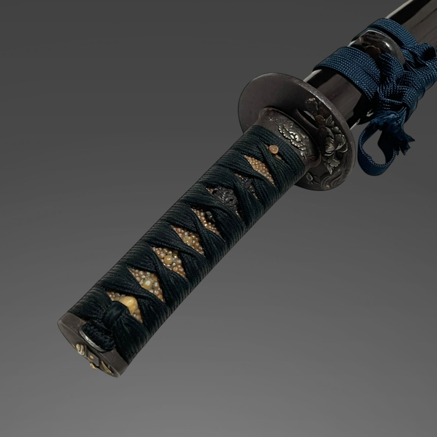 Peony Fittings Takada 高田 Wakizashi, Early Edo period, NBTHK Certificate