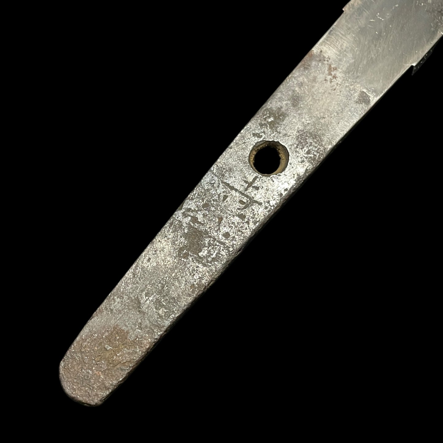 YOROIDOSHI 鎧通 in High-quality Koshirae, Spider and Bee Meuki, with Shirasaya