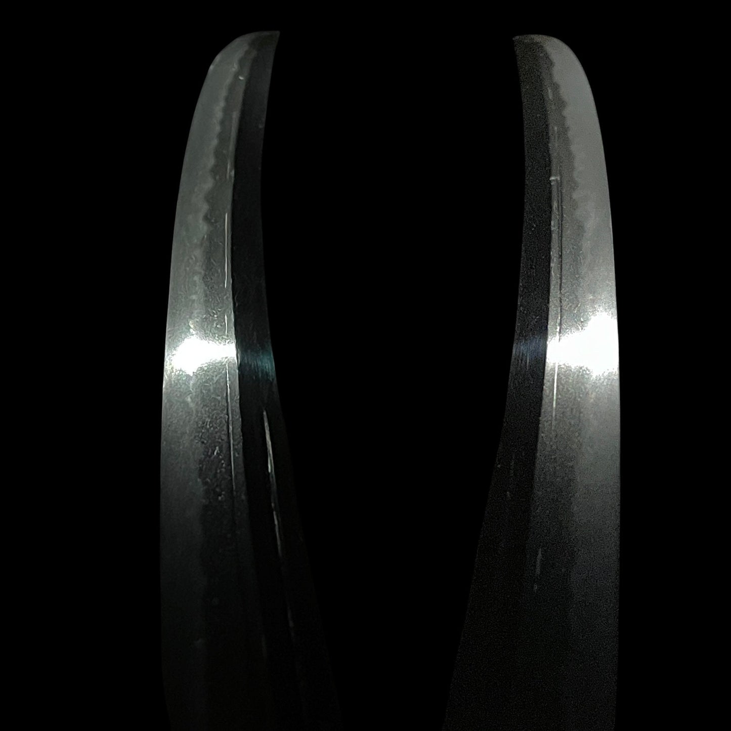 Nagamaki Naoshi Wakizashi, Hadamono 肌物, Oosuriage mumei, Early Muromachi period
