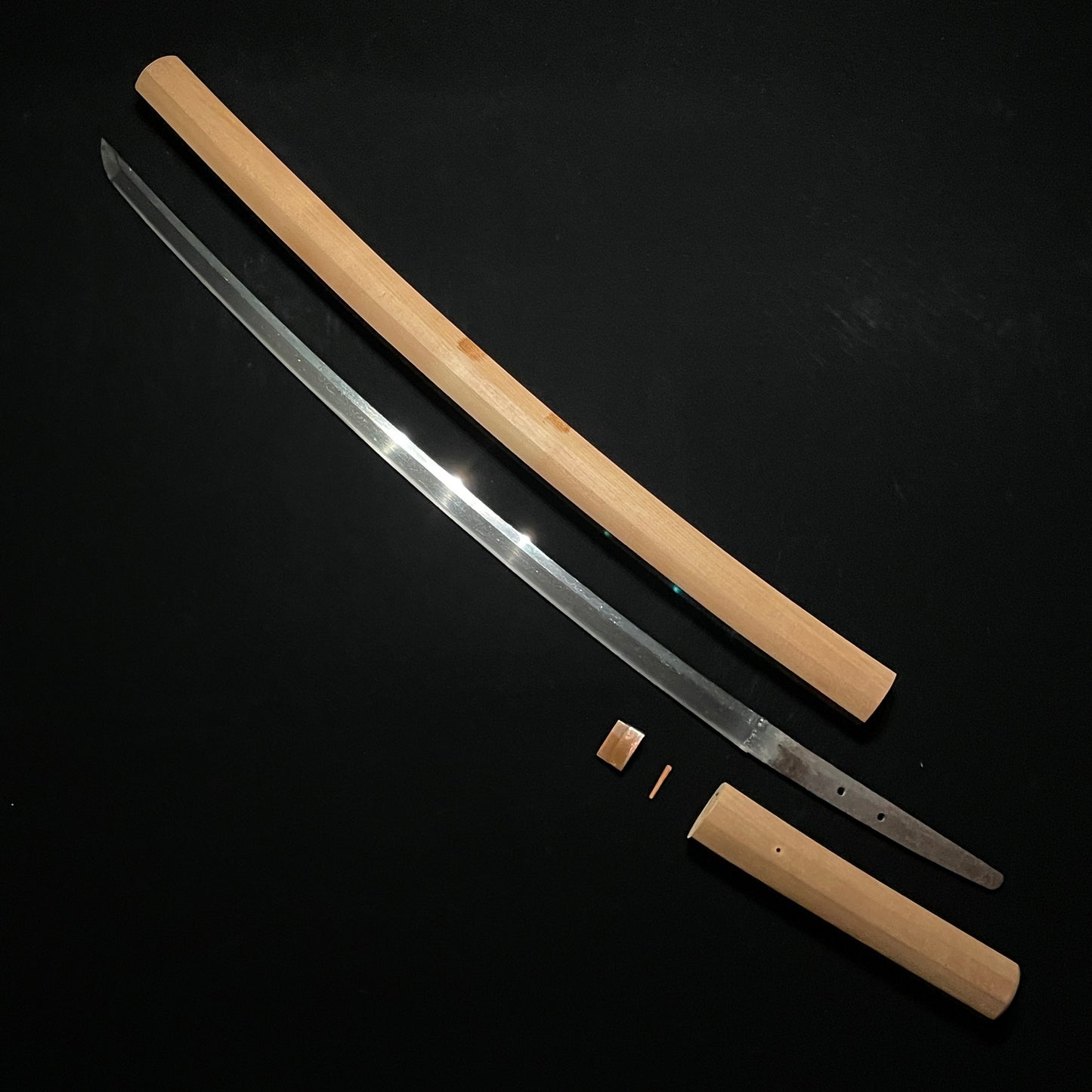 Sue NAMINOHIRA 末波平 Katana, KOTO Muromachi period, NBTHK Shinsa paper