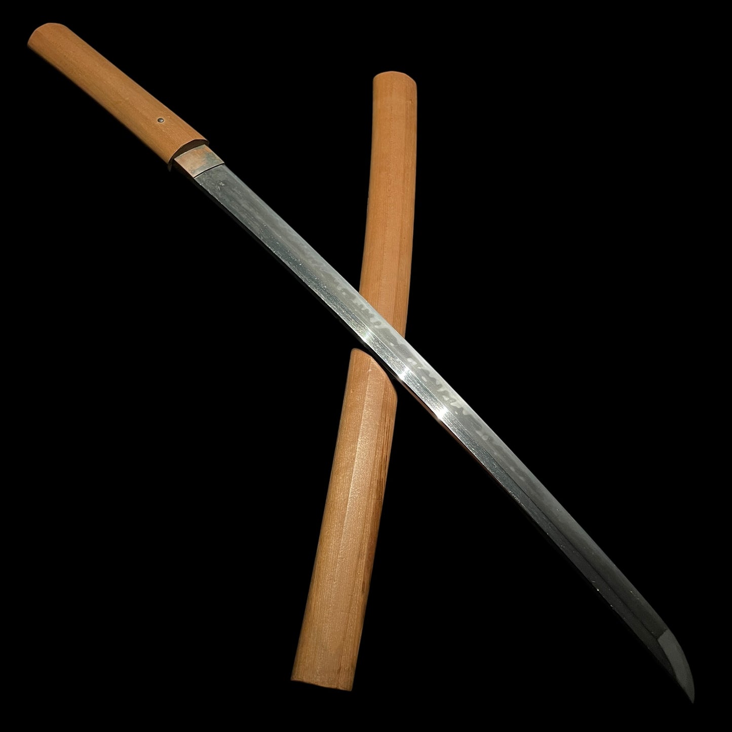 Amazing Hamon Wakizashi, Wide and Thick Blade, Edo period mumei
