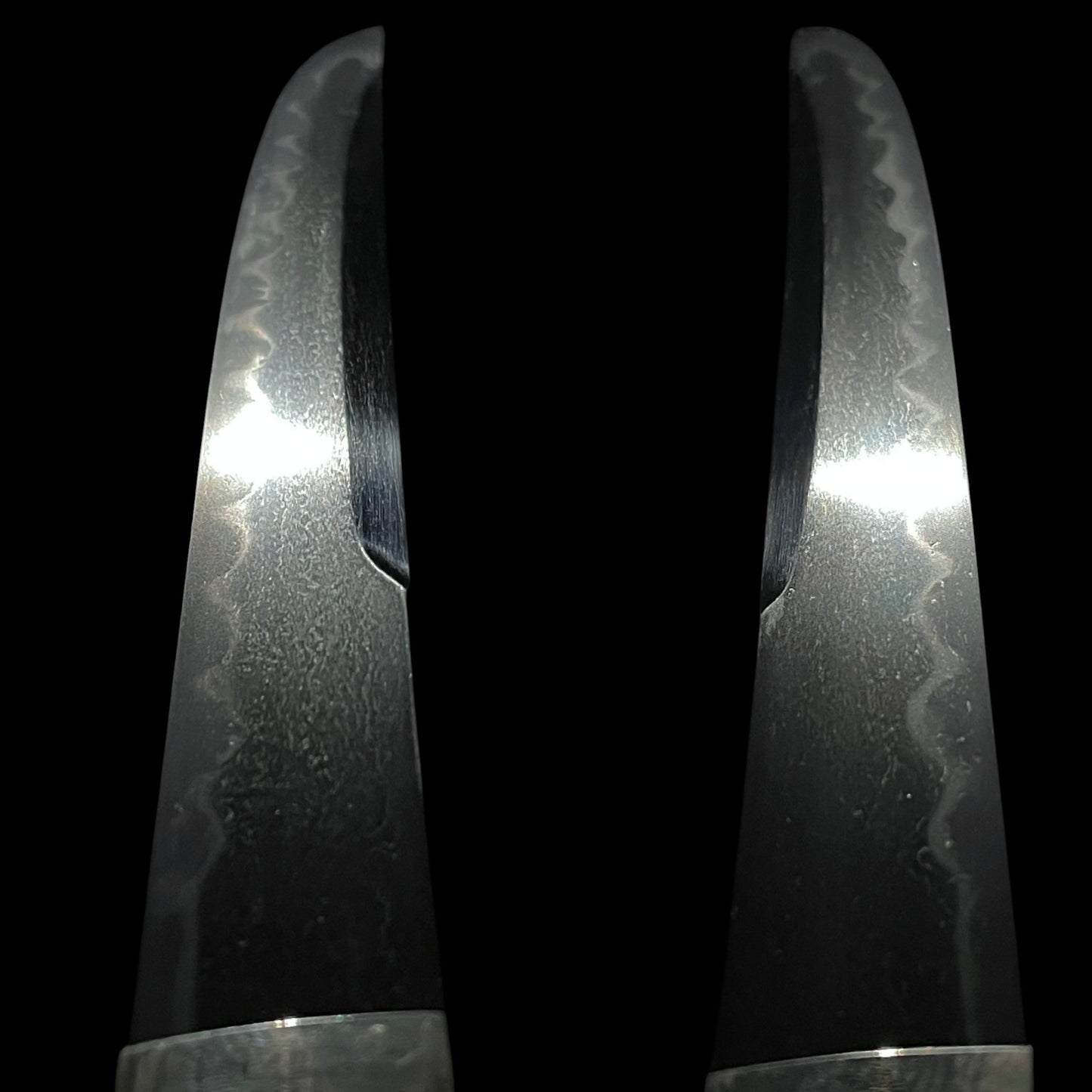 Dragon Fittings Unokubi TANTO, Moritsugu 守次 signed, with Kozuka, Late Edo period