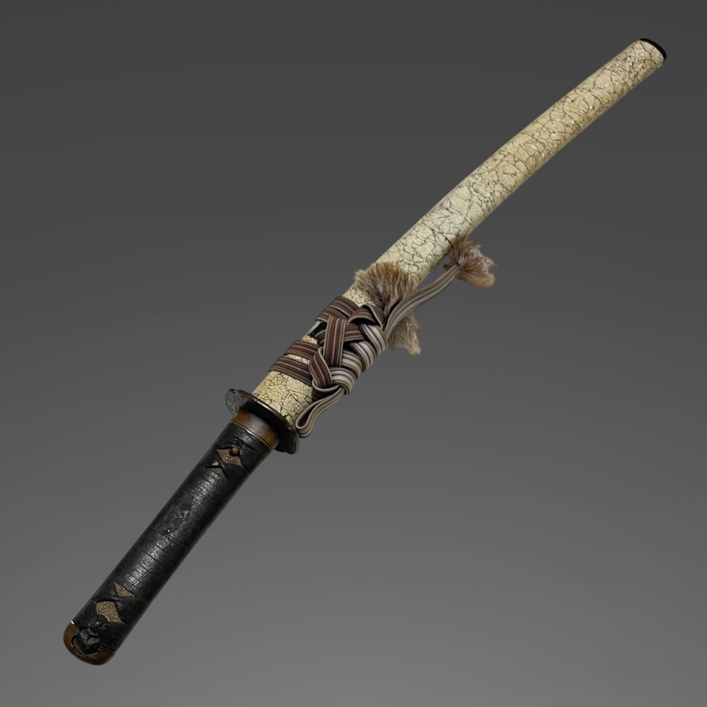 Rankaku-Saya 卵殻鞘, HORIMONO 彫物 Wakizashi, Yamagane Tsuba, Edo period mumei