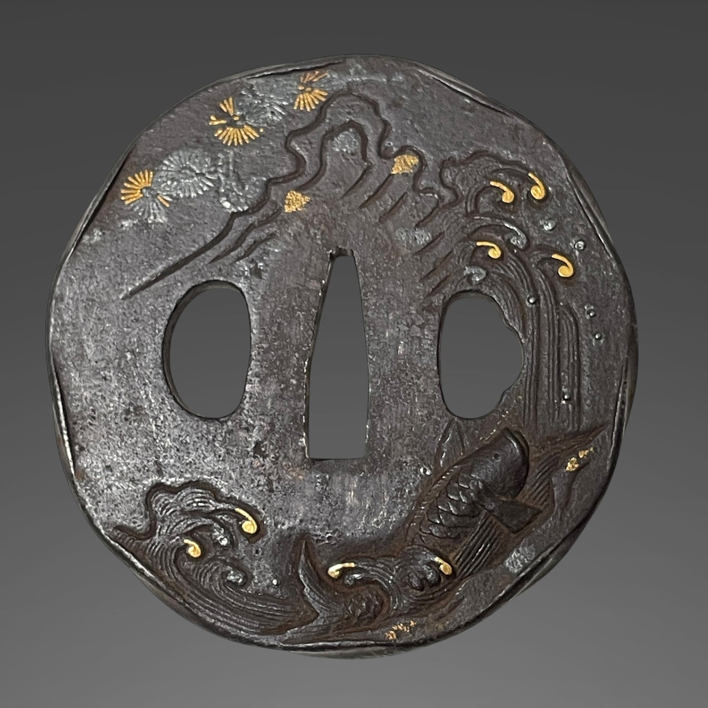 Takinobori 滝登り Tsuba KATANA, Bohi 棒樋, Muromachi period, Oosuriage mumei
