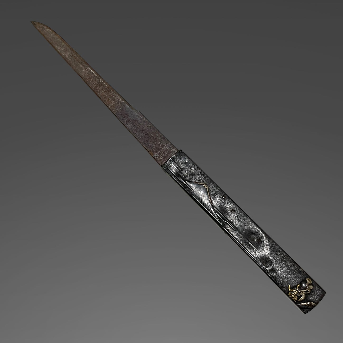 Bizenkokuosa 備前国長 signed Wakizashi, Monkey Fuchi, Mt.Fuji Kozuka, Muromachi period