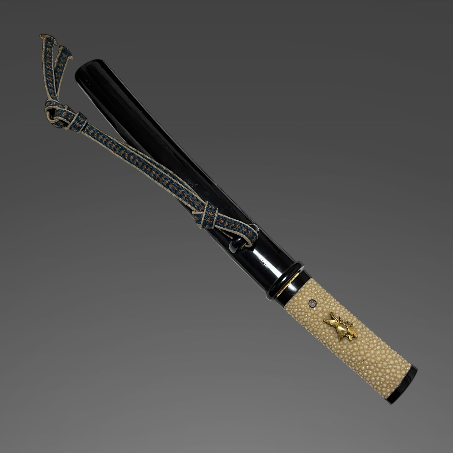Aikuchi Style TANTO, Butterfly menuki, Late Edo period mumei