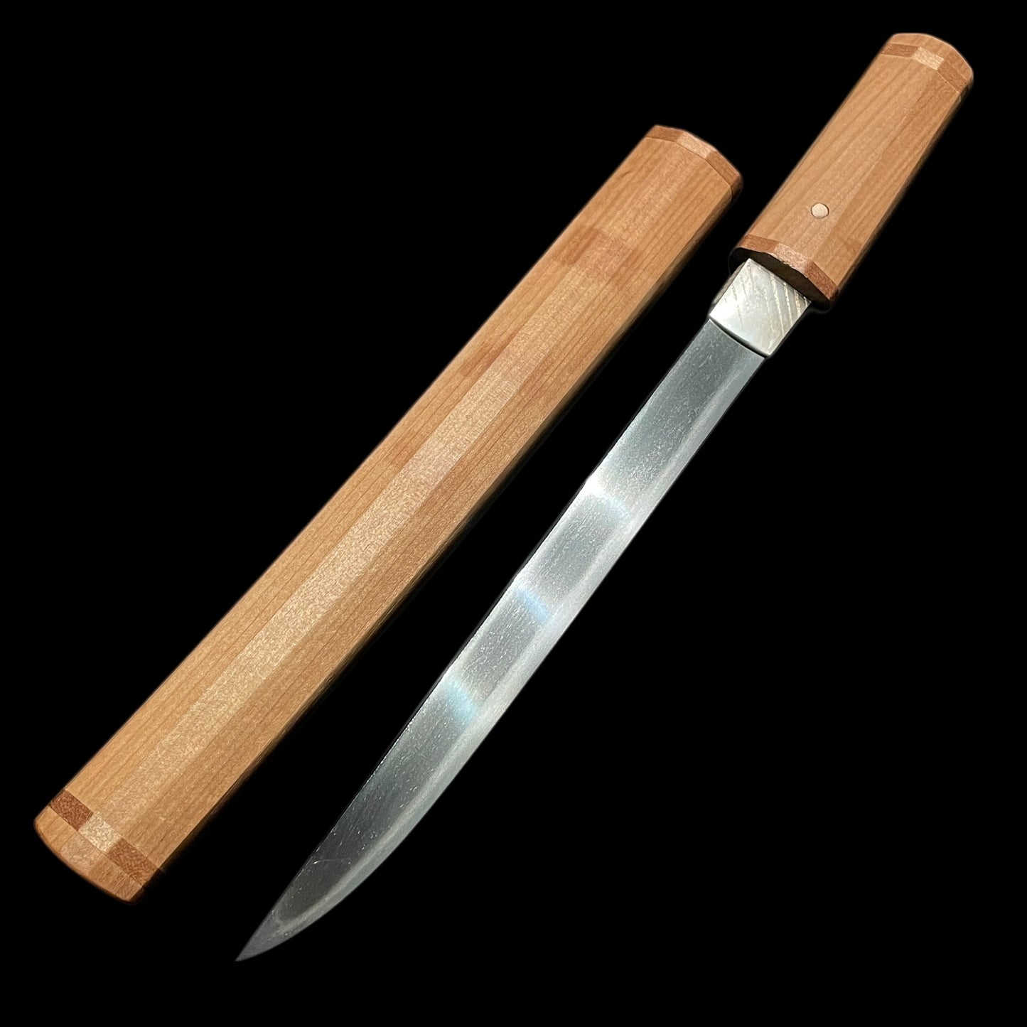 Masamehada 柾目肌 TANTO, Kuni 國 signed, Edo period