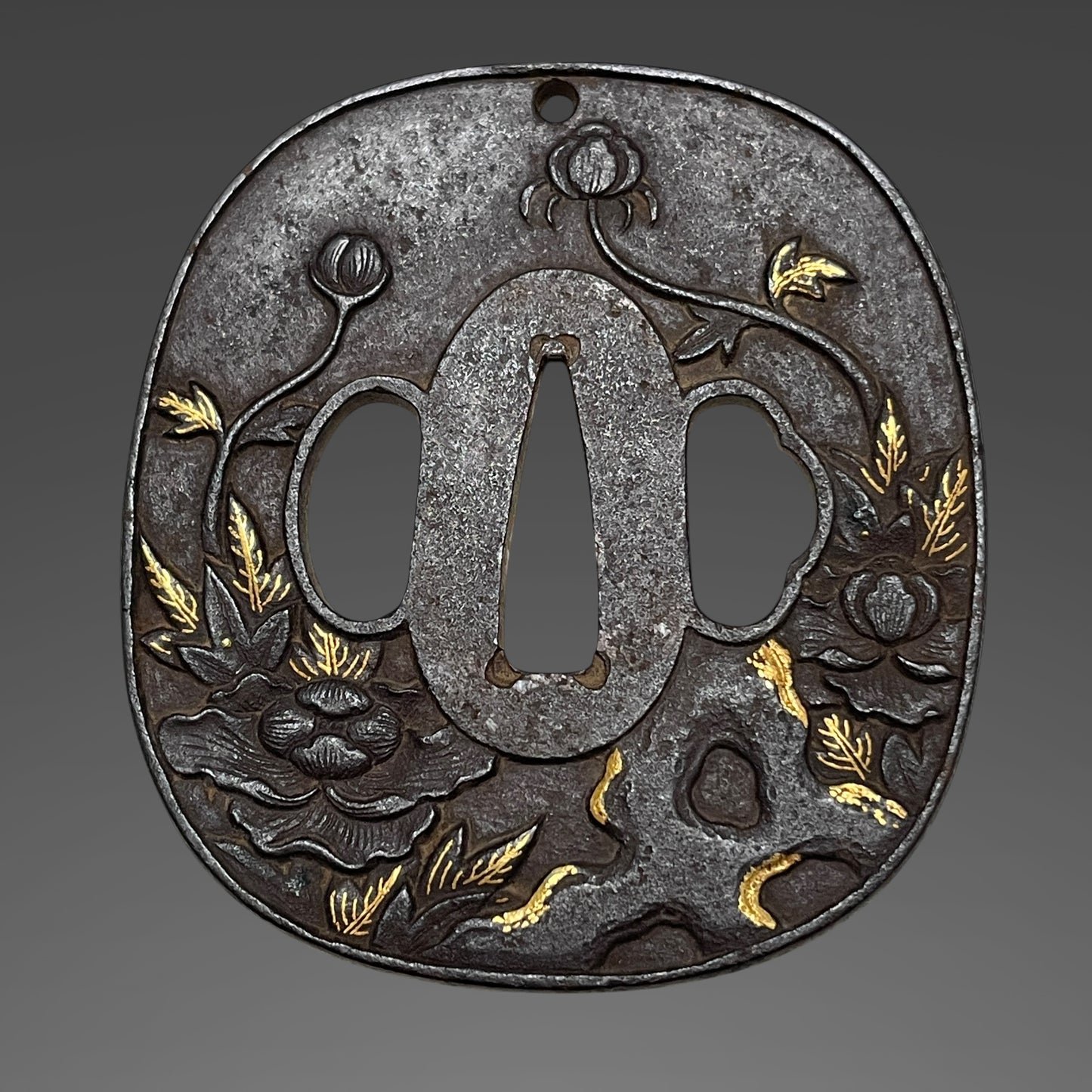 Long Wakizashi with Shirasaya, Peony Tsuba, Waterwheel Habaki, Edo period mumei