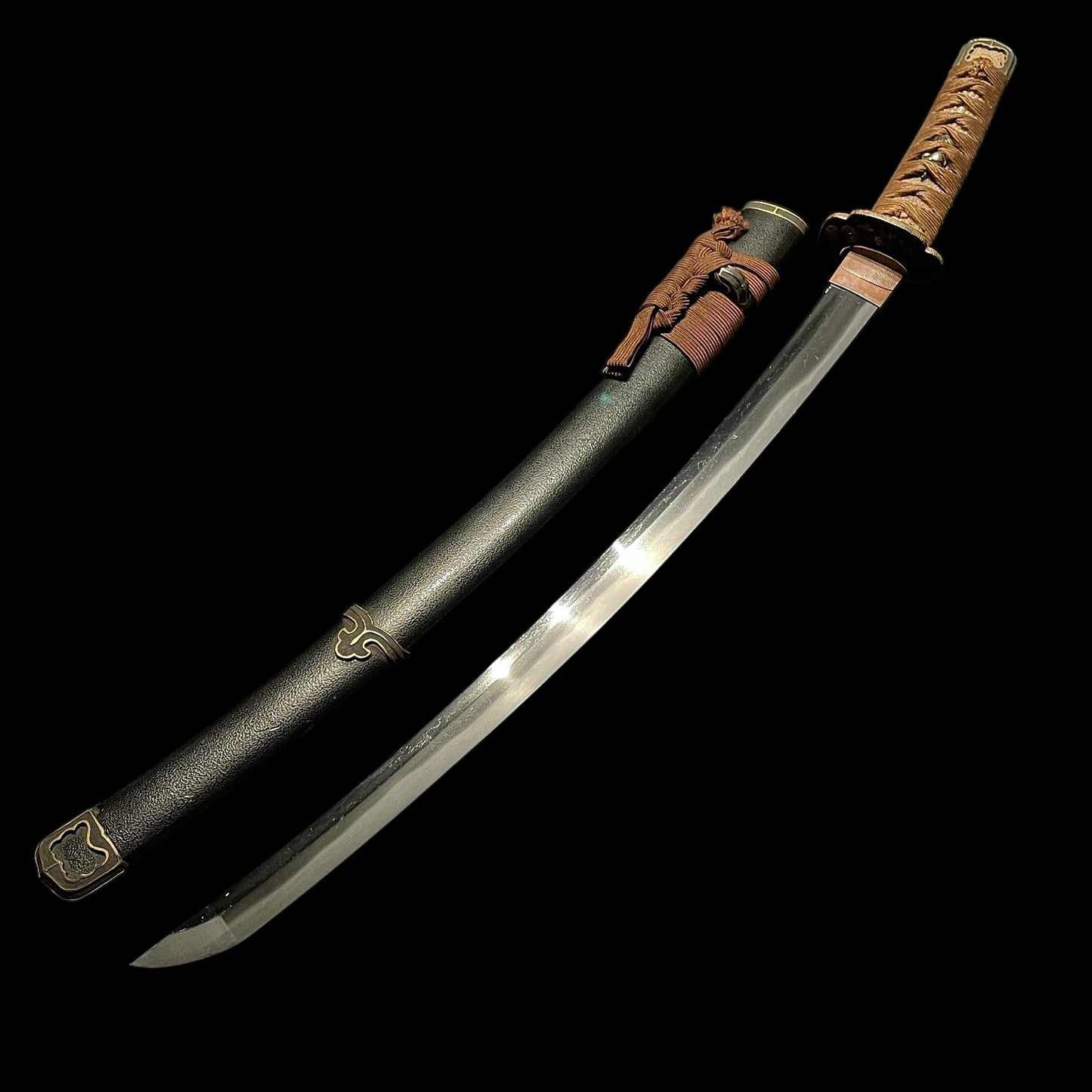 Handachi-Koshirae 半太刀拵, Sadatoshi 貞俊 signed Wakizashi, with Kozuka, Edo period