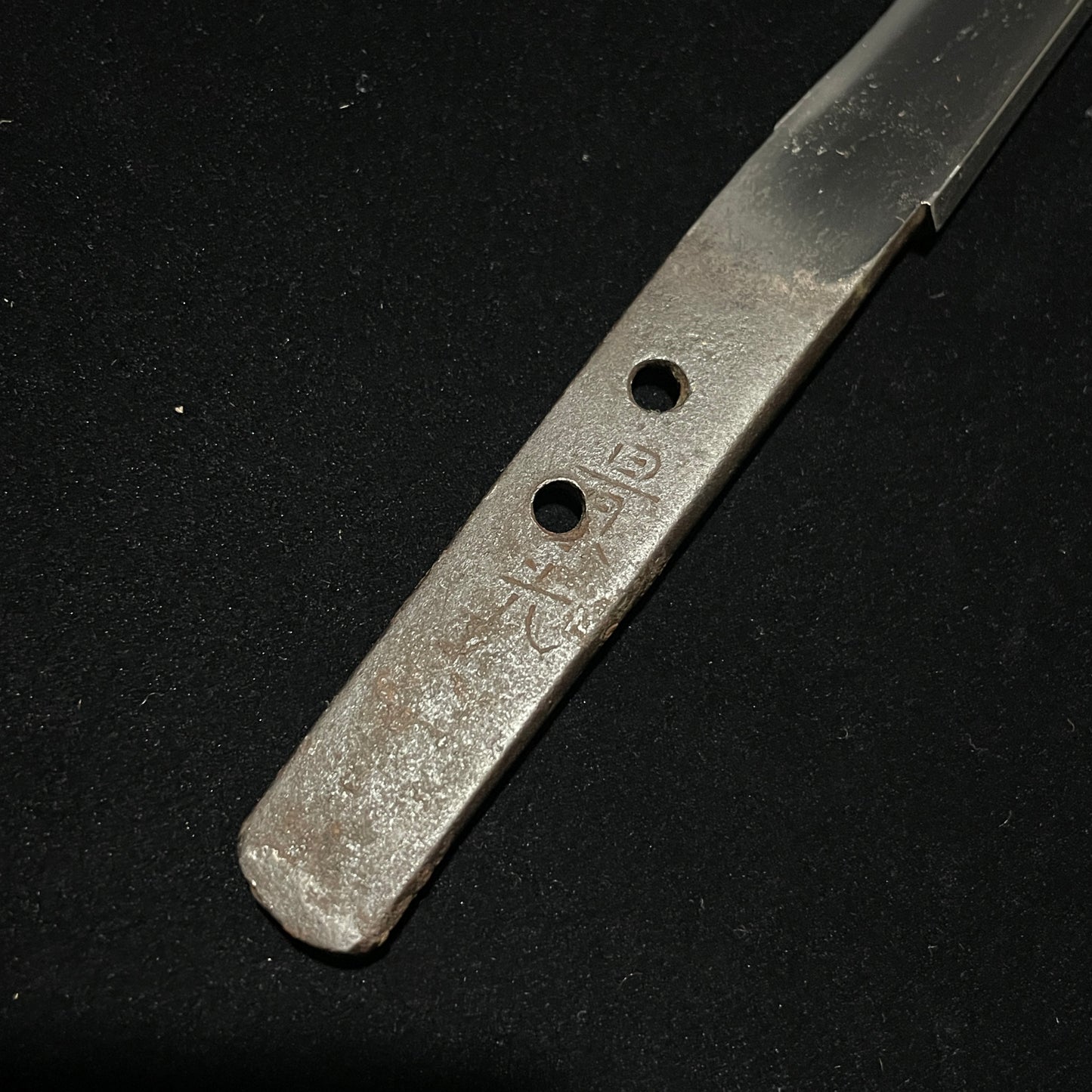 Yoroidoshi 鎧通し Aikuchi TANTO, Kagemitsu 景光 signed, Muromachi period