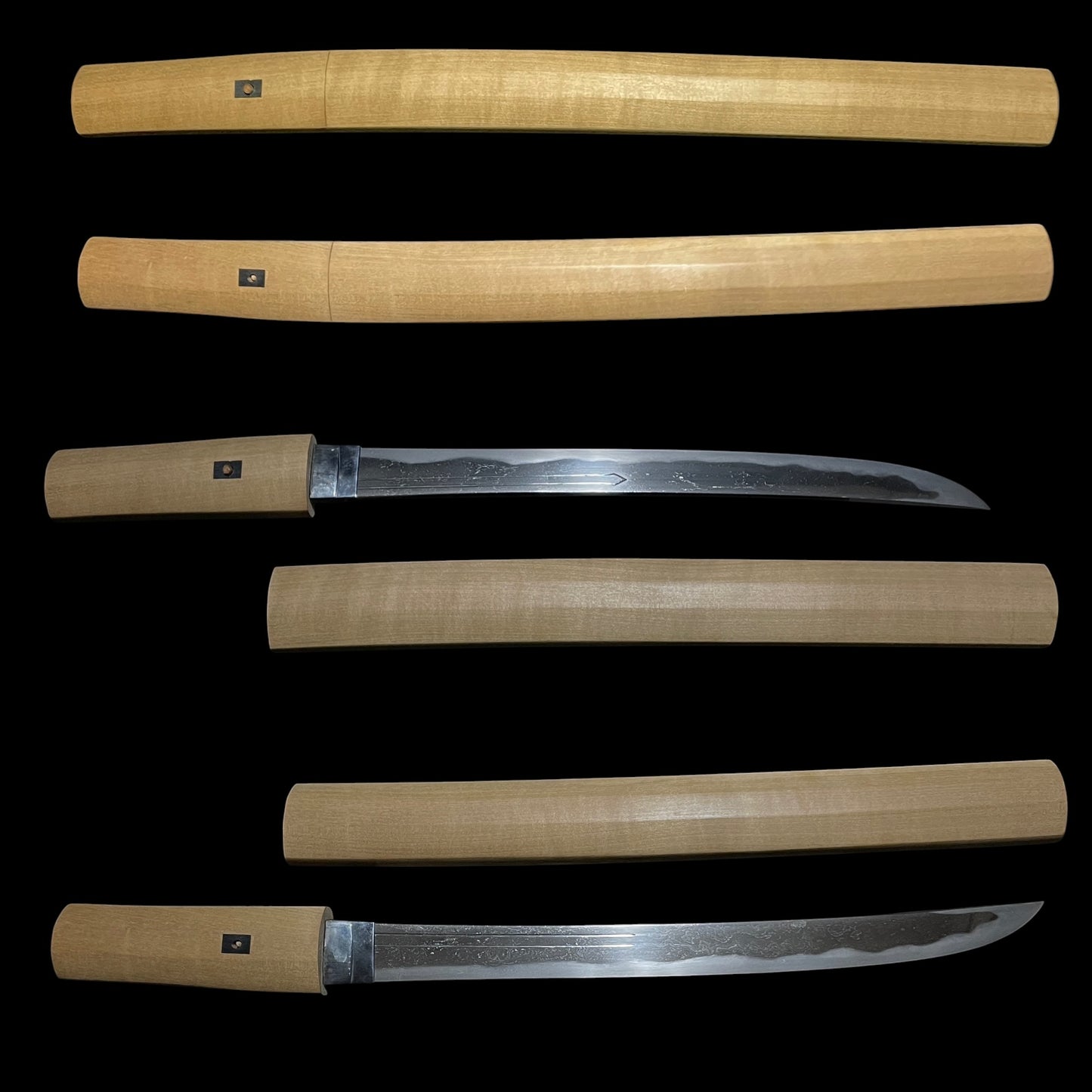 Gisuke 義助 signed Sunnobi-Tanto 寸延短刀, Muromachi period