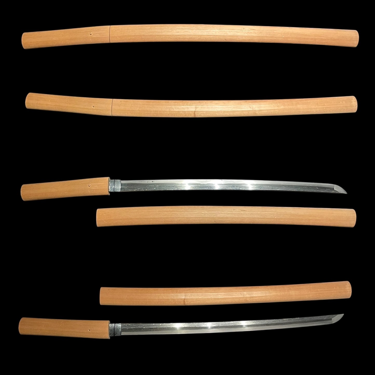 KIKUMON 菊紋 Chrysanthemum crest Long WAKIZASHI,  Ominokami Hisamichi 近江守久道 signed