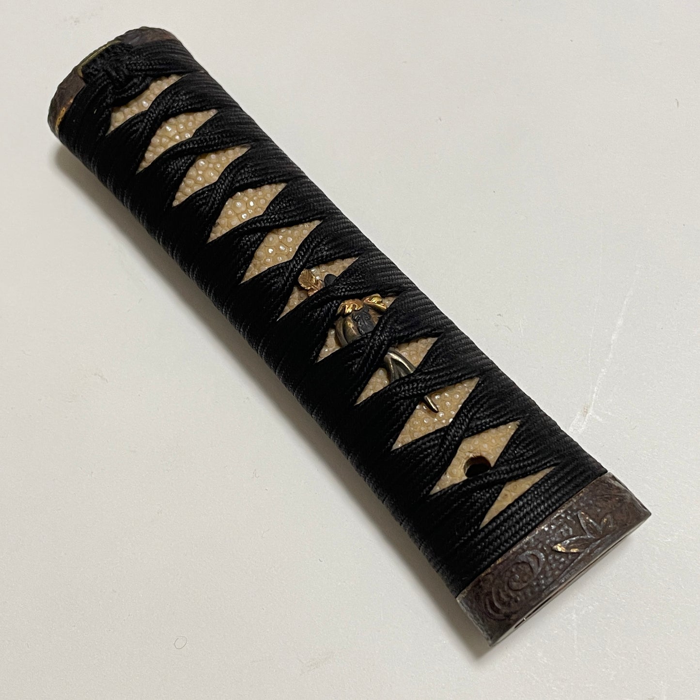 Autumn Plant Fittings Wakizashi, Susuki and Moon Tsuba, Edo period mumei