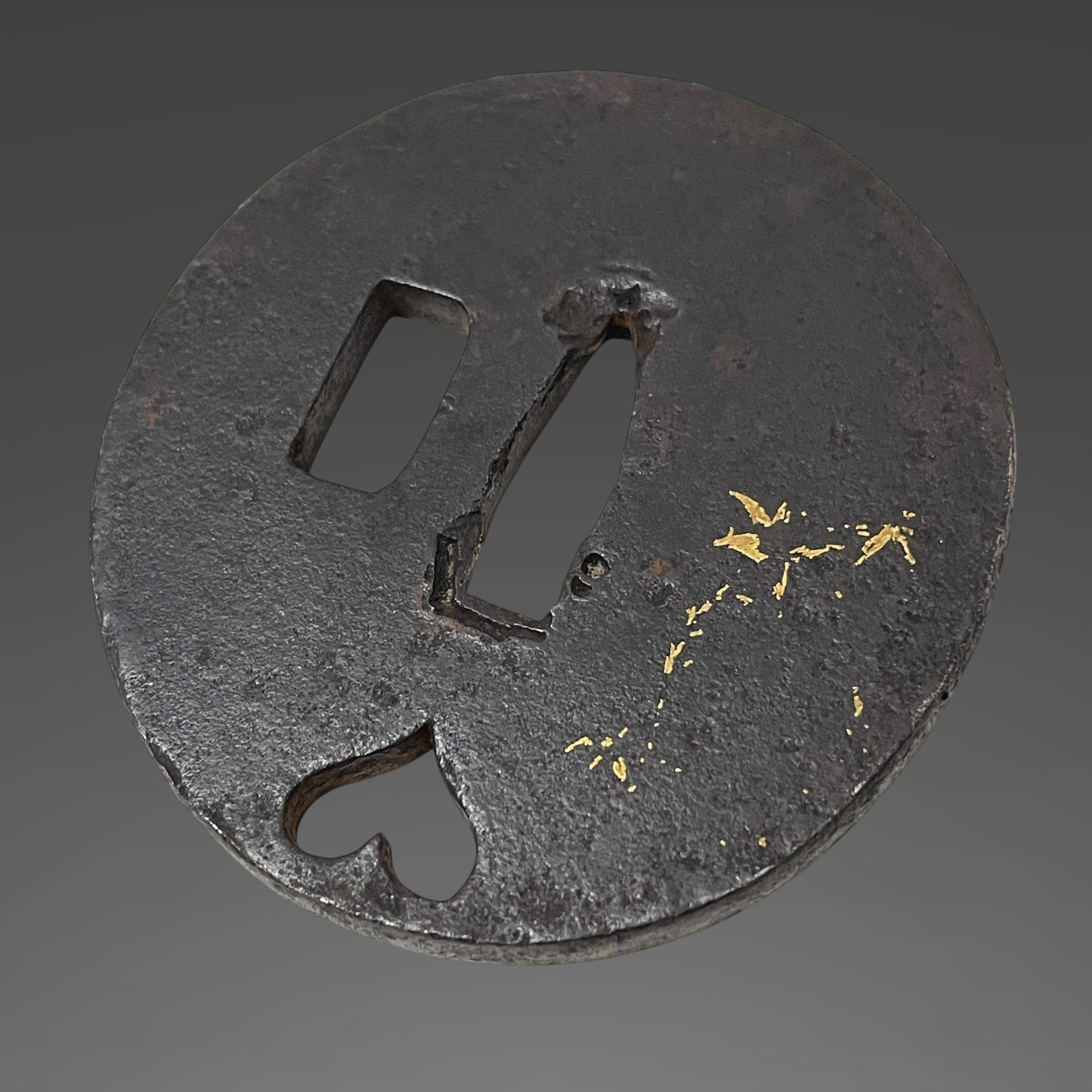 Pine needle Fuchikashira Long Wakizashi, Shishi Menuki, Muromachi period mumei