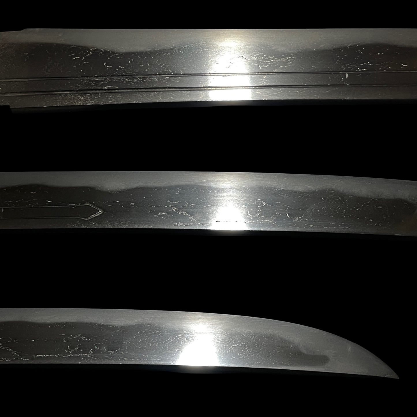 Gisuke 義助 signed Sunnobi-Tanto 寸延短刀, Muromachi period