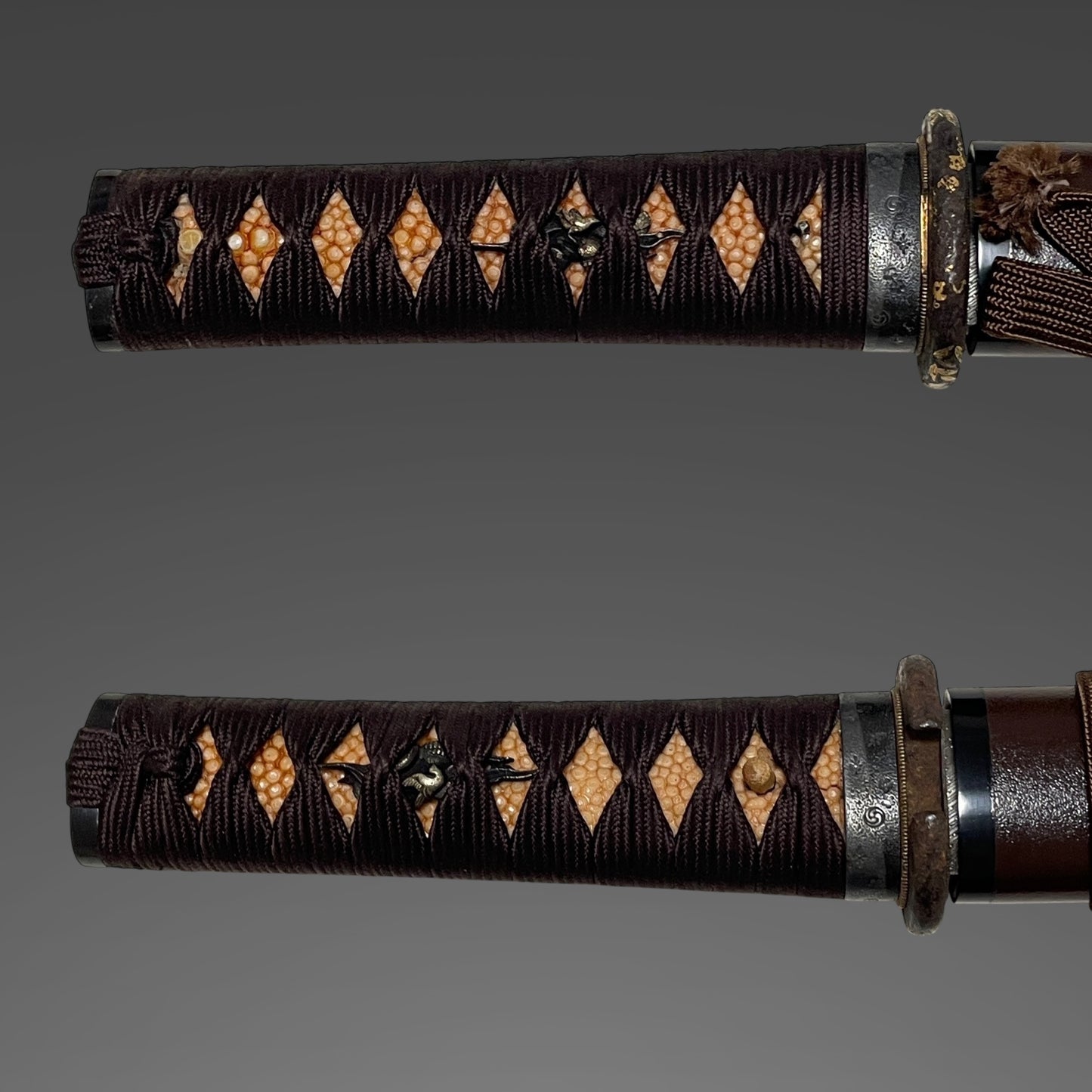 Shobuzukuri Wakizashi 菖蒲造脇差, Gold inlay Tsuba, Edo period mumei