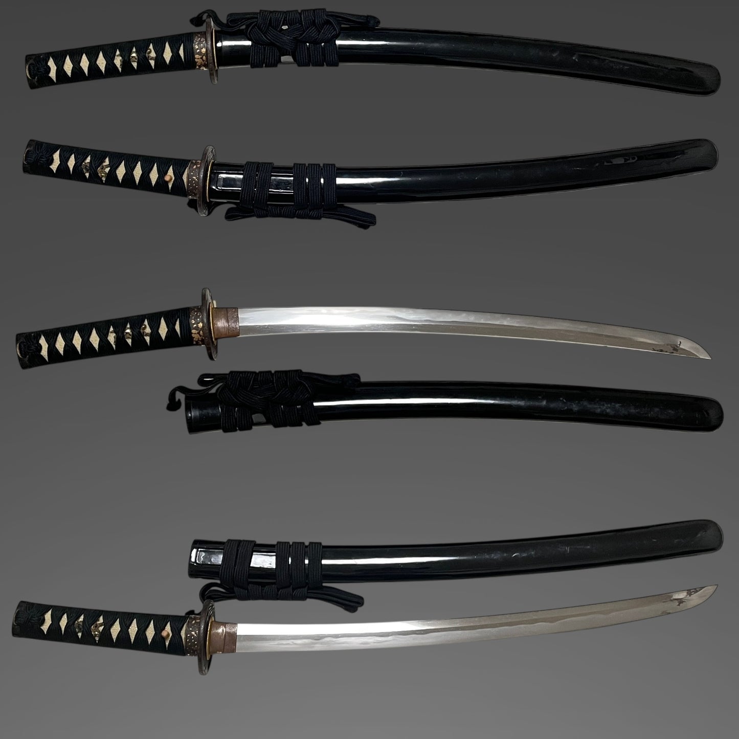 Wide Midare Hamon WAKIZASHI, Yoshimichi 吉道 signed, Edo period, Signed Tsuba